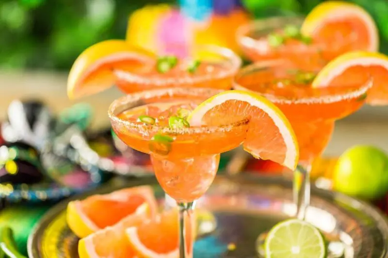 15 Delicious Grapefruit Cocktail Recipes To Try Today