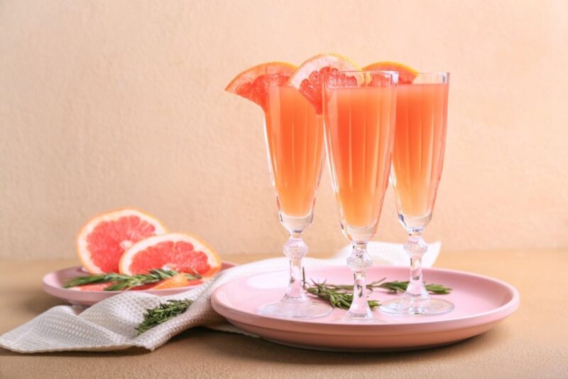 15 Delicious Grapefruit Cocktail Recipes To Try Today