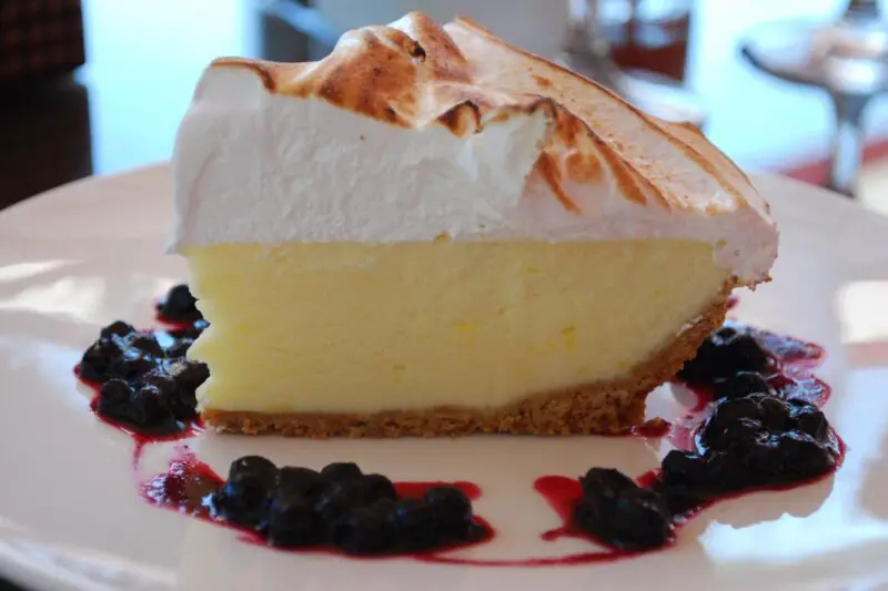 Lemon Ice Cream Pie