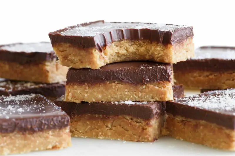 Lunch Lady Peanut Butter Bars